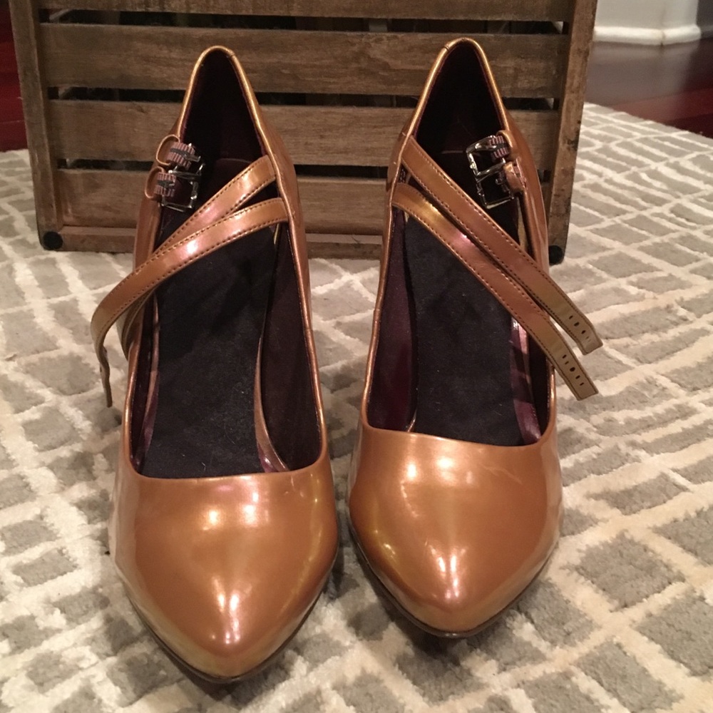Jessica Simpson Nude Pink Peach 4” Heels